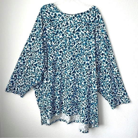 Roaman's Blue Leopard Print Cotton Long Sleeve V Neck Shirt 6X - Picture 4 of 7